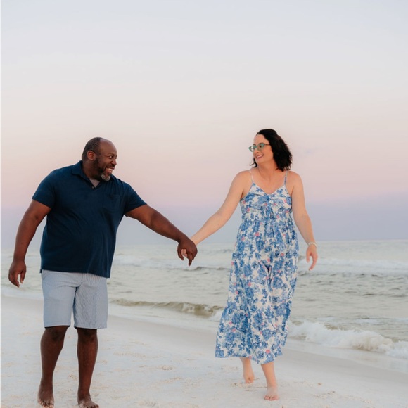 Meet your Posher, Beth - Picture 1 of 1